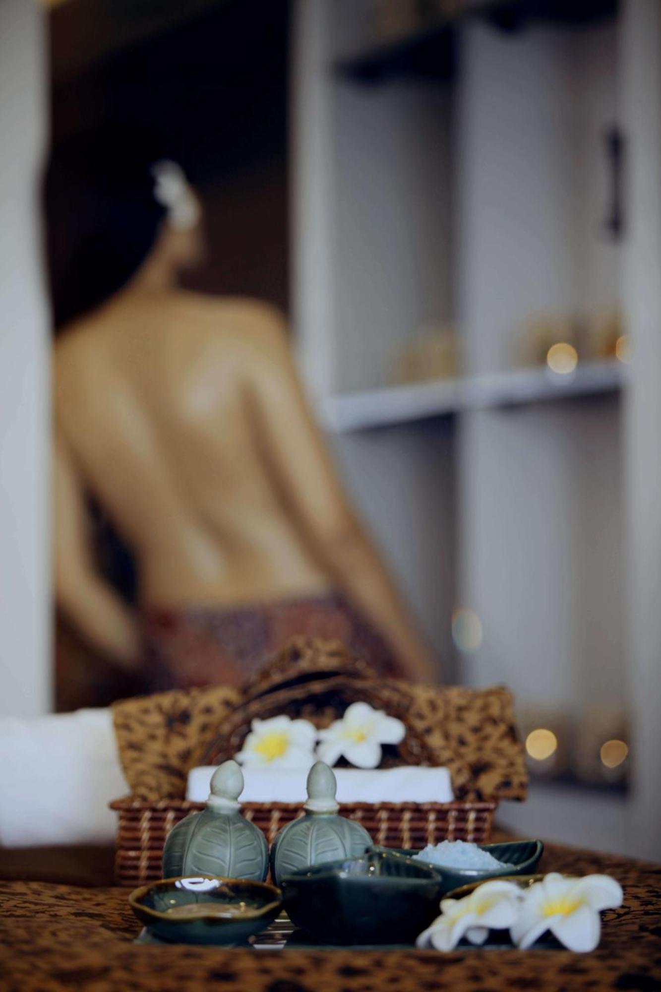 ASTON Pluit Hotel&Residence Jakarta Buitenkant foto