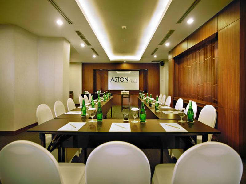 ASTON Pluit Hotel&Residence Jakarta Buitenkant foto