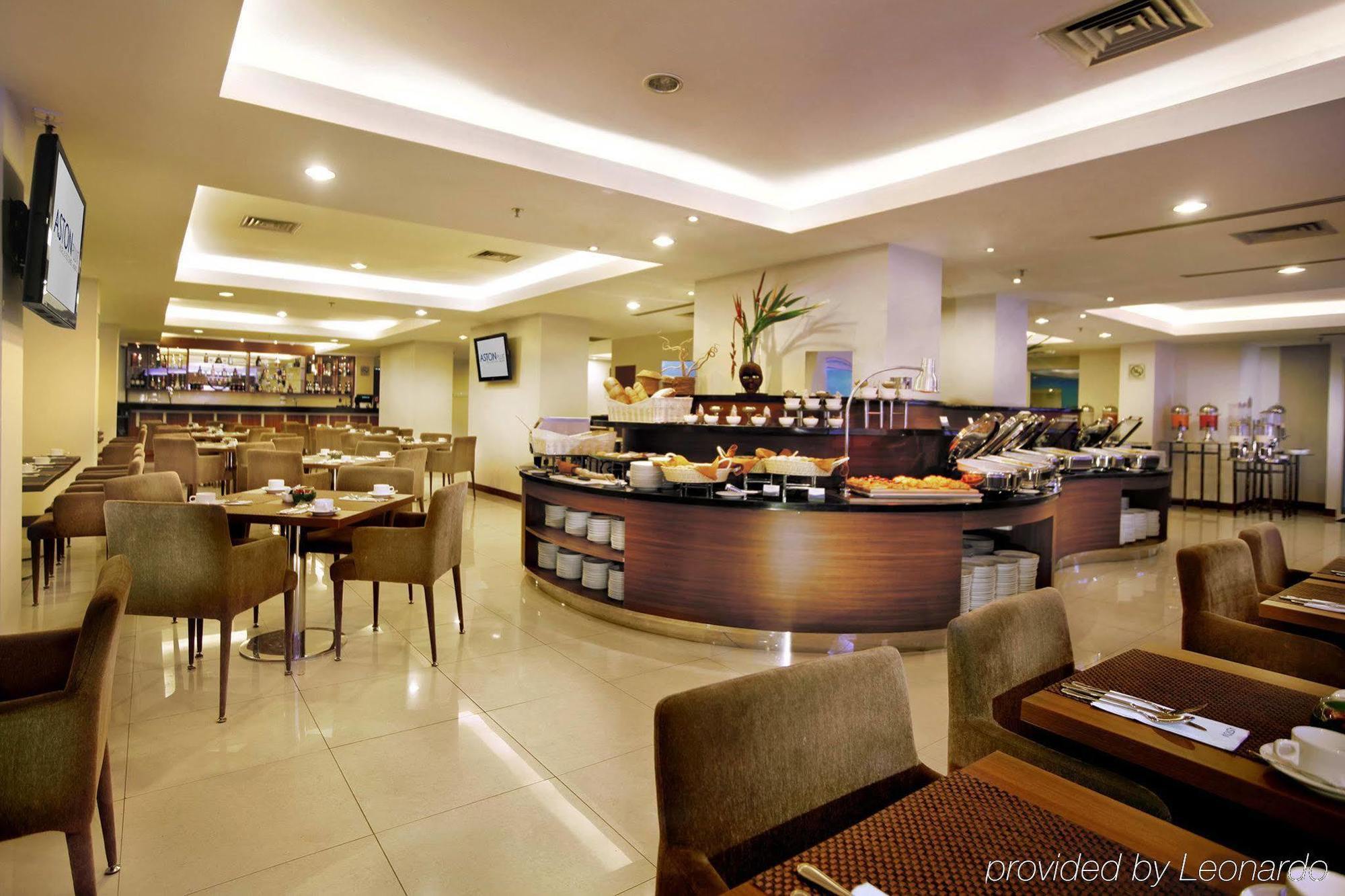 ASTON Pluit Hotel&Residence Jakarta Buitenkant foto